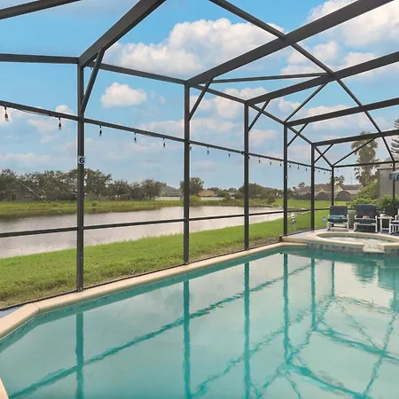 Single-Level Home W Heated Pool & 9Mi To Disney